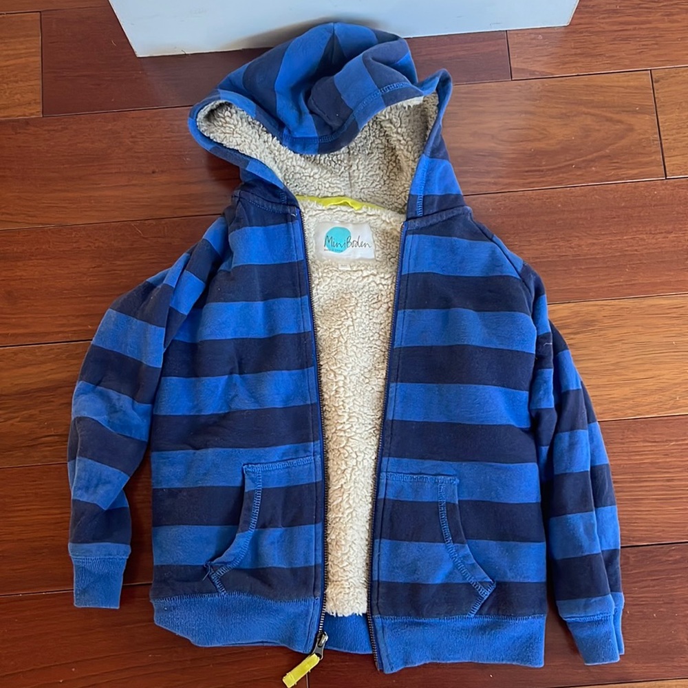 Mini Boden heavy sweatshirt hoodie size 6/7